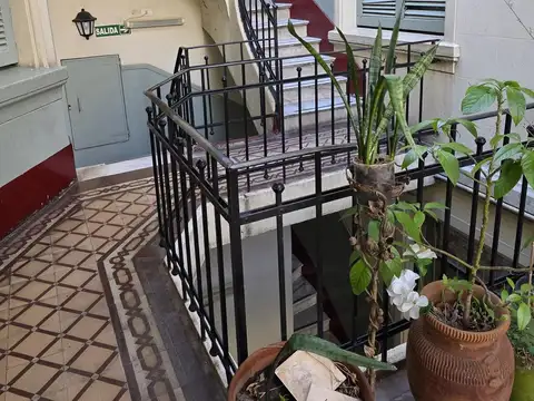 Depto Tipo Casa en Alquiler 100 años