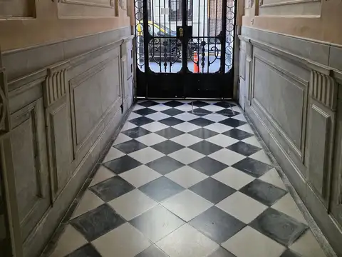 Depto Tipo Casa en Alquiler de 4 ambientes
