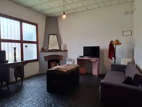 Casa en Venta en Turdera, USD 160.000