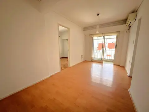 Hermoso depto. 2 amb. c/ balcón - Caballito Exc. Ubicación - Luminoso - 37.5m2