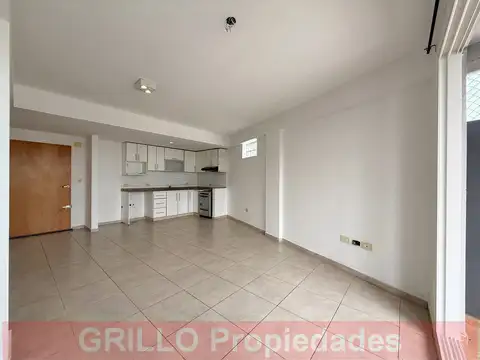 Avenida Chorroarín 1000, Piso 8