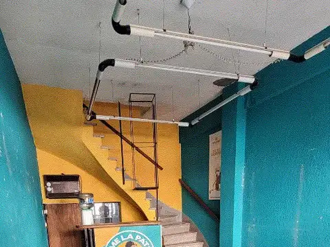 MUY INTERESANTE LOCAL CON DEPOSITO Y PATIO PROPIO I SIN EXPENSAS I UBICACIÓN CENTRICA