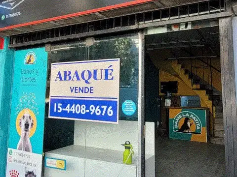 MUY INTERESANTE LOCAL CON DEPOSITO Y PATIO PROPIO I SIN EXPENSAS I UBICACIÓN CENTRICA