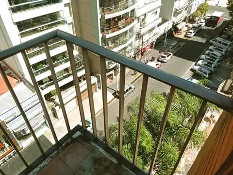 Departamento 4 ambientes con 3 baños