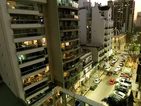 DEPARTAMENTO 4 AMBIENTES CON BALCON Y VISTA A LA CALLE. MONSEÑOR PIAGGIO 95 AVELLANEDA.