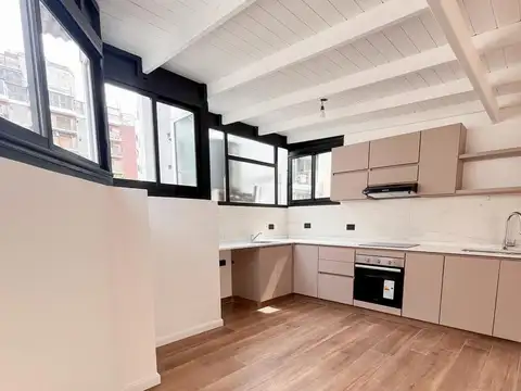 Depto Tipo Casa en Venta en Caballito, USD 240.000