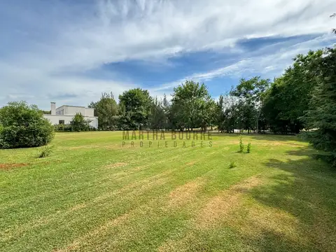 Terreno en Venta de 1050,0 m2