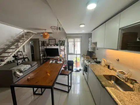 IMPECABLE  2 AMBIENTES CON TERRAZA PROPIA/PARRILLA/MESADA