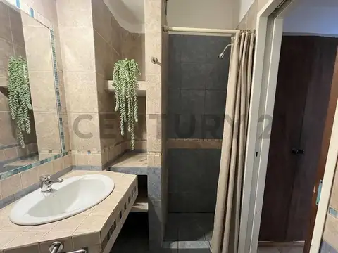 Catamarca 4900, Piso 0