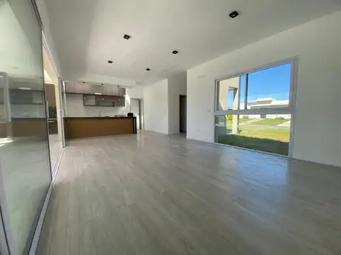 Casa en Venta 1 año
