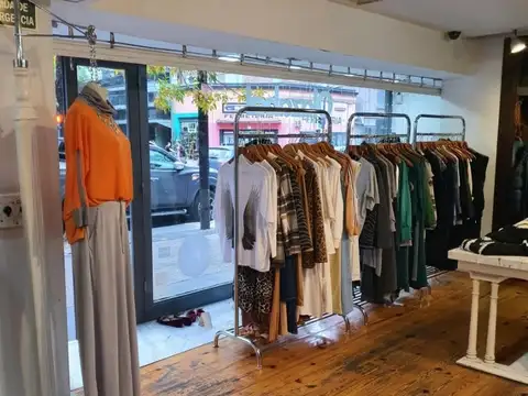 Local en Alquiler en Villa Urquiza, $ 3.500.000