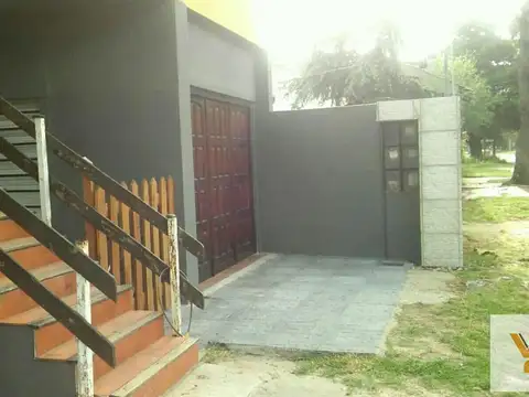 Depto Tipo Casa en Venta de 3 ambientes