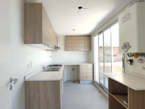 Departamento 4 ambientes con 3 baños