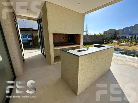 Casa en Venta al Noreste