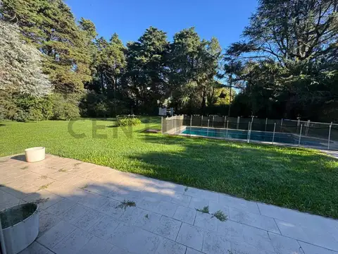 Casa en Venta en Barrio Exaltacion, USD 200.000