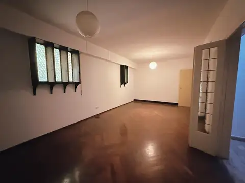 Departamento en Alquiler de 5 ambientes