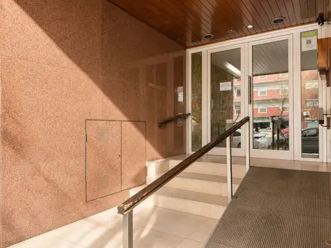 VENTA DEPTO 2 AMBIENTES + DEPENDENCIA | LA PERLA