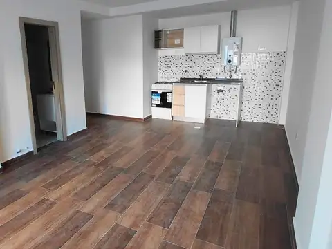 VENTA DEPTO UN DORMITORIO CON BALCON MARTN