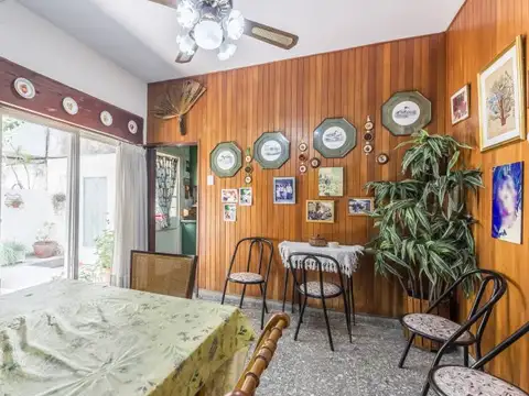 Depto Tipo Casa 3 ambientes con 2 baños