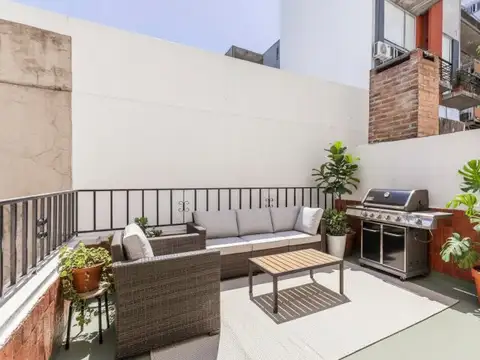 PH. 3 AMBIENTES. TERRAZA. PATIO. PALERMO.