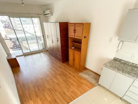 Departamento de 1 ambiente con balcón al cfte. Amenities!