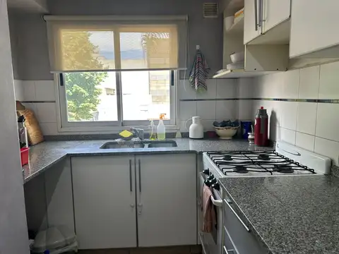 Departamento 2 ambientes con balcón