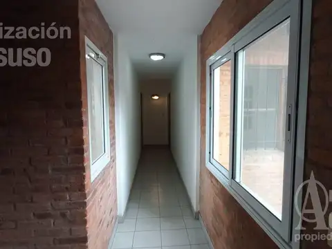 Departamento en Alquiler en San Isidro Vias / Rolon, $ 750.000
