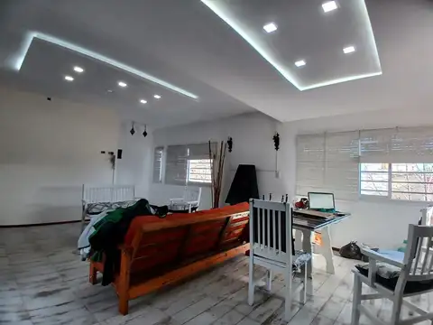 Depto Tipo Casa en Venta de 2 ambientes