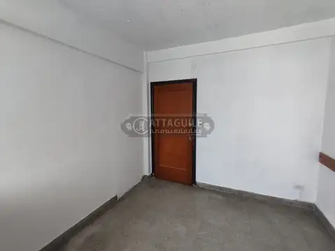 Oficina en Alquiler en San Antonio de Padua, $ 260.000