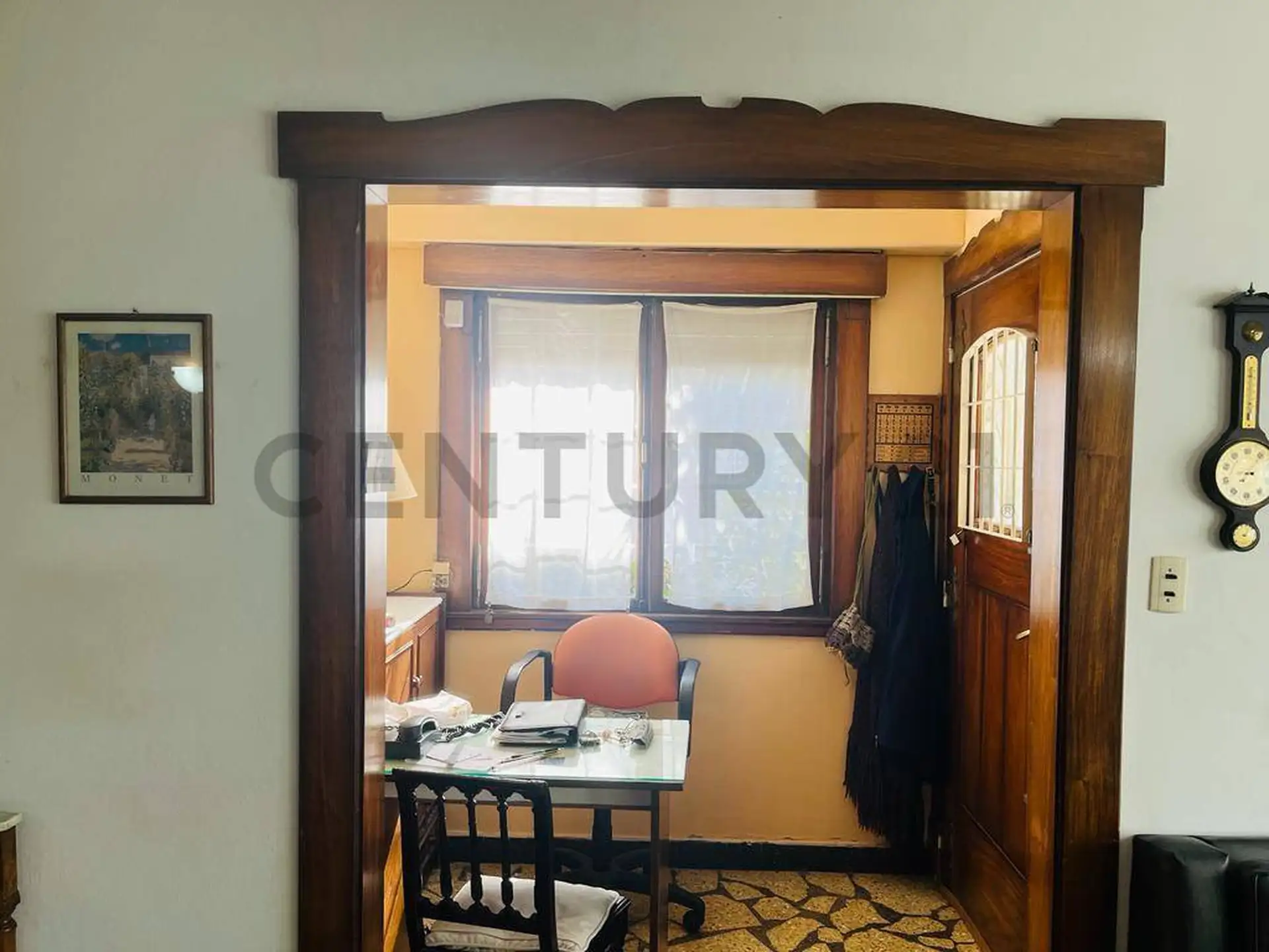 Chalet cinco ambientes barrio Chauvin