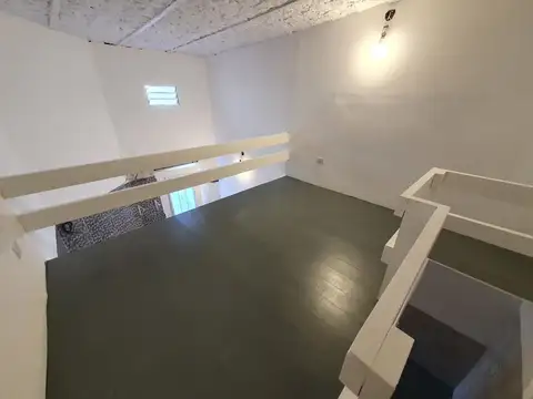 Monoambiente en Alquiler con Entrepiso