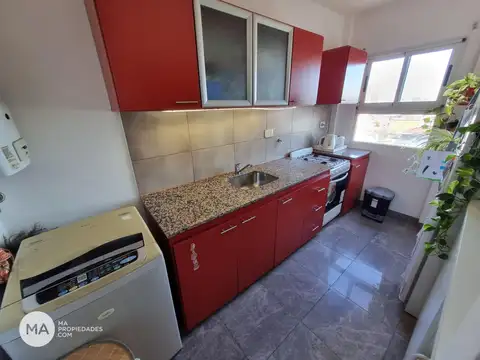 Departamento 4 ambientes con 2 baños
