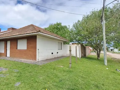 Casa 3 Ambientes Zona Punta Mogotes 