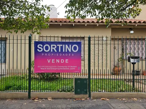 Venta - Casa 3 Ambientes + Posibilidad de 4to Ambiente | Versátil y Amplia APTA CREDITO