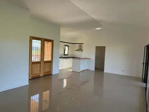 Casa en Venta con 1 cochera
