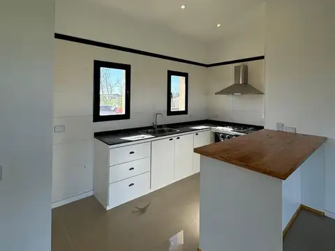 Venta casa A ESTRENAR 3 AMB. en Loma Verde Escobar