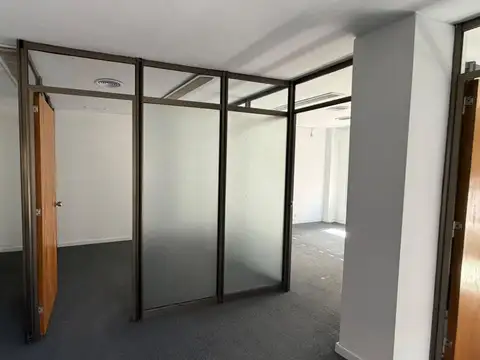 Oficina en Alquiler en Centro, $ 1.300.000