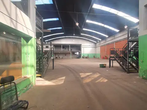 Galpón en Alquiler en Banfield, Partido de Lomas de Zamora