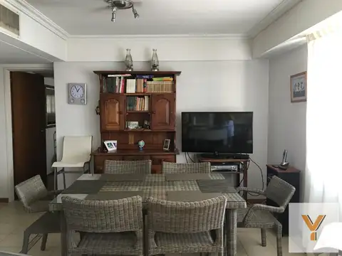 Boedo e/ Avenida Hipólito Yrigoyen y Manuel Castro