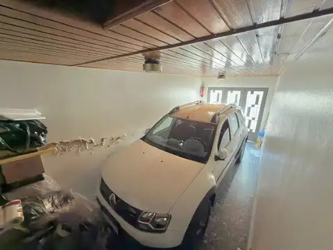 Depto Tipo Casa en Venta con 1 cocheras
