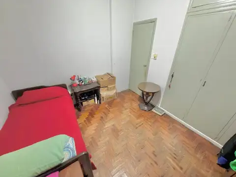 Depto Tipo Casa en Venta en Parque Avellaneda, USD 180.000