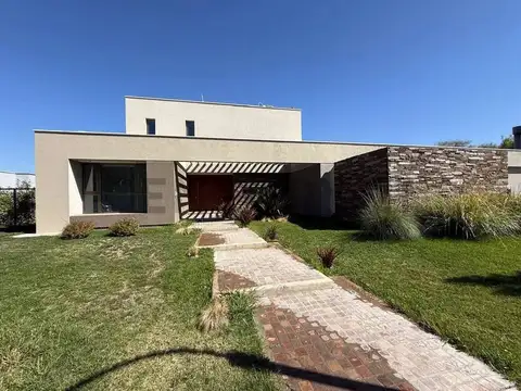 CASA EN VENTA BARRIO EL ENVERO CASAS DE CAMPO, LUJAN DE CUYO, MENDOZA