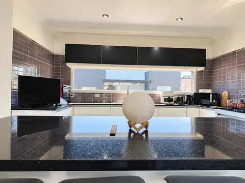 Casa en Alquiler en Canning, USD 1.800