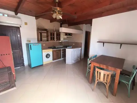 Depto Tipo Casa en Venta de 2 ambientes