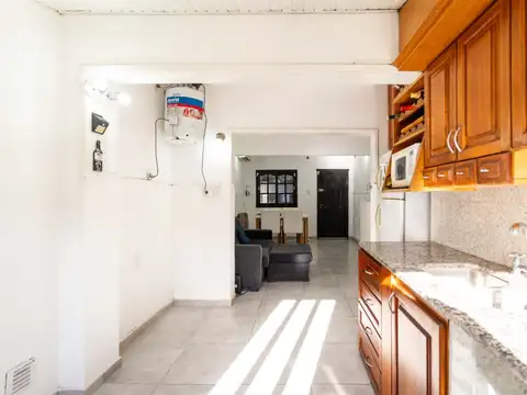 Casa en Venta con 1 cochera