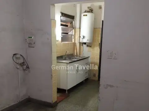 Venta Casa 3 Ambientes con jardin, Villa Udaondo, Ituzaingo