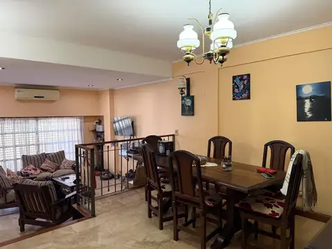 VENTA CASA 5 AMBIENTES AVELLANEDA - APTO CREDITO