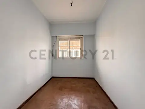 CASA EN VENTA EN GONNET ENTRE CAMINOS