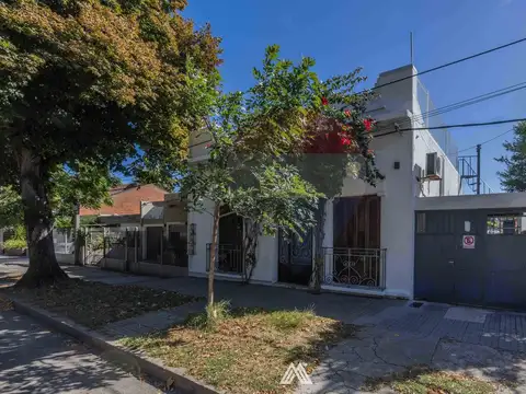 ALQUILER CASA 3 DORM EN PRADO SUR COCHERA Y PATIO
