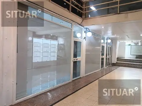 ALQUILER LOCAL MICROCENTRO